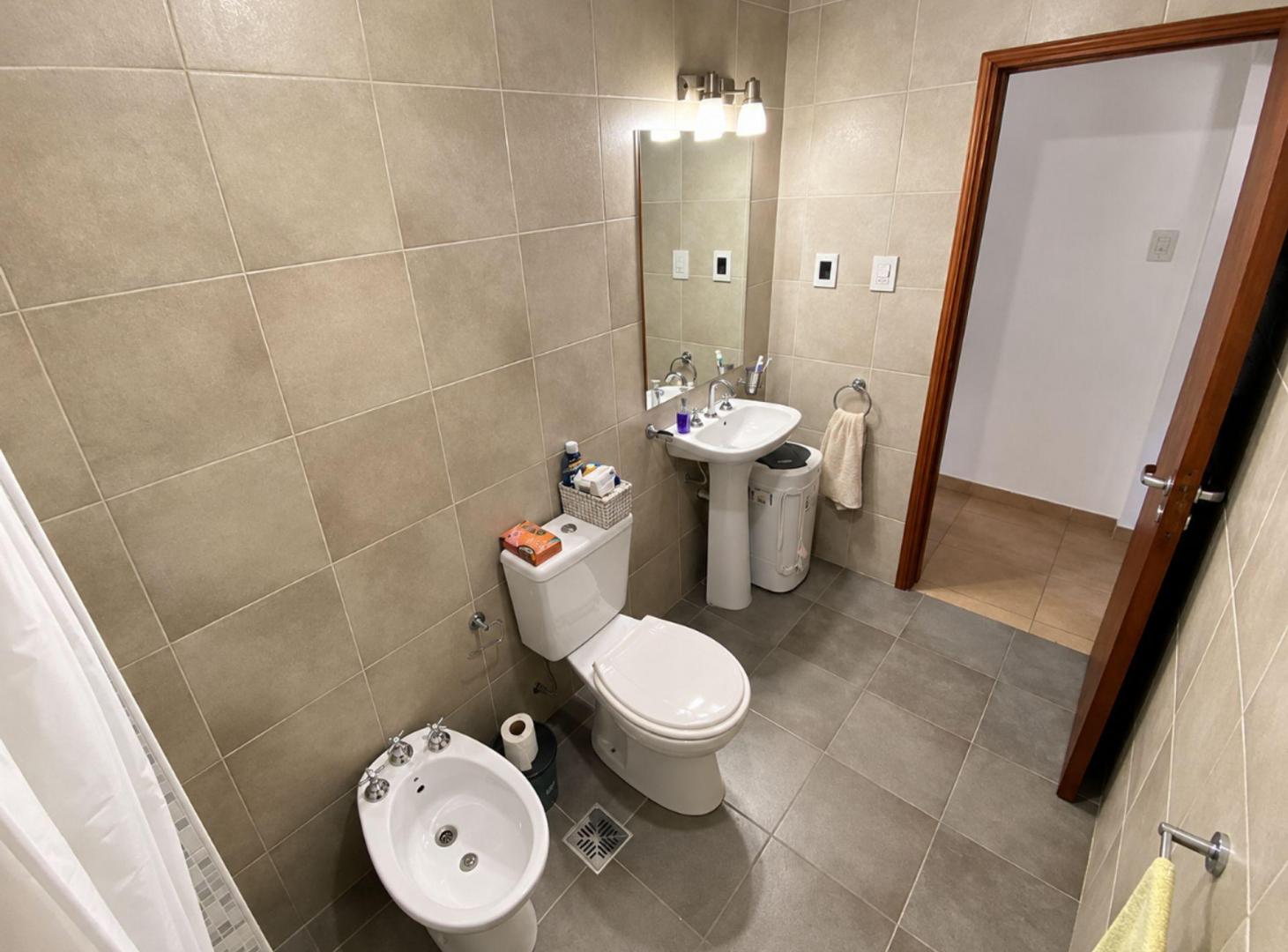 Foto de VENTA HERMOSO DEPARTAMENTO EN EXCELENTE UBICACIÓN, imagen 3