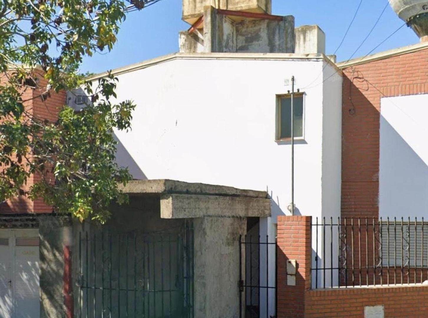 Foto de Se Alquila casa a pasos del hospital Sayago, imagen 1