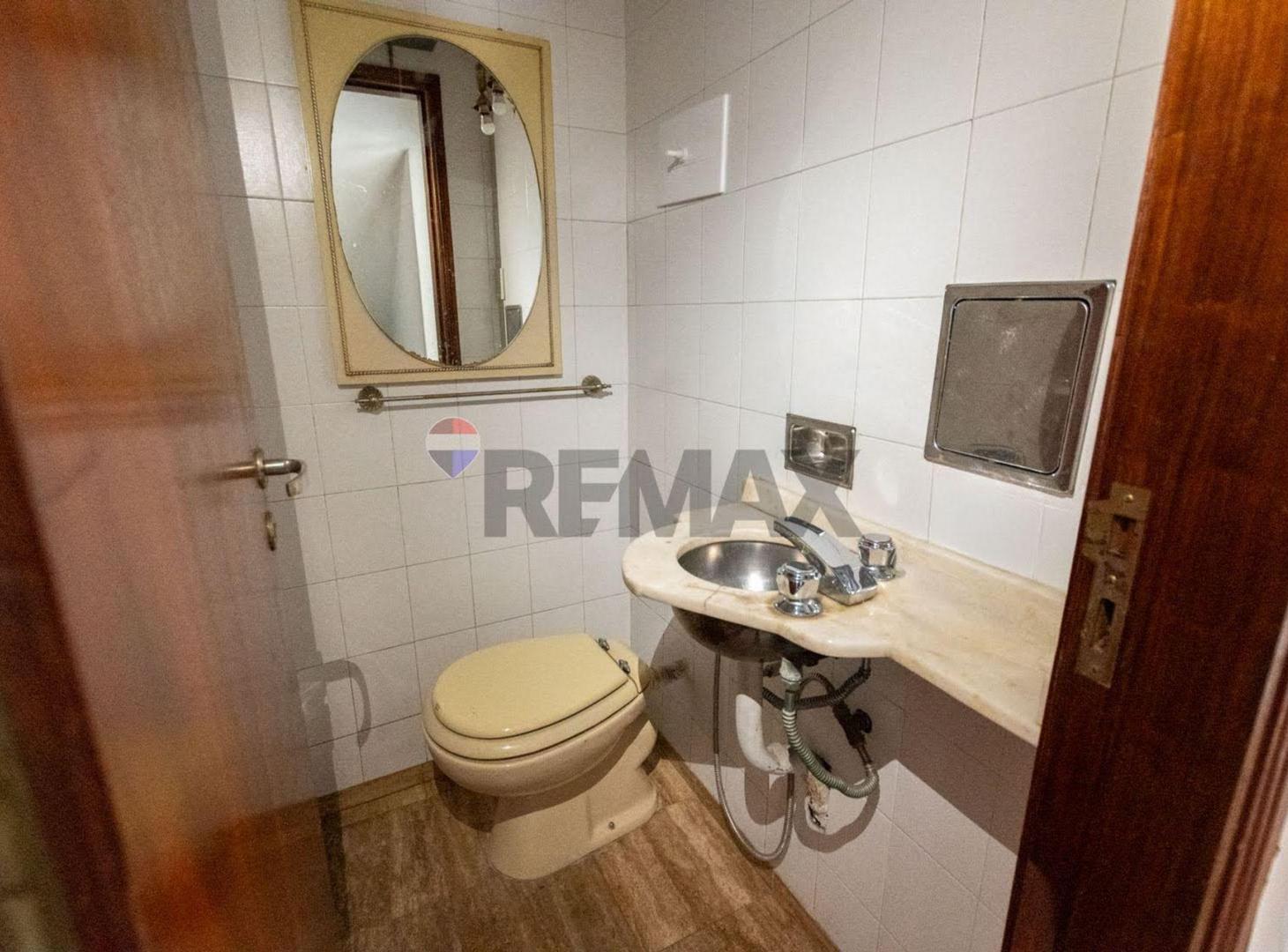 Foto de Casa en Boulevard de 2 pisos - 4 dormis y cochera, imagen 5