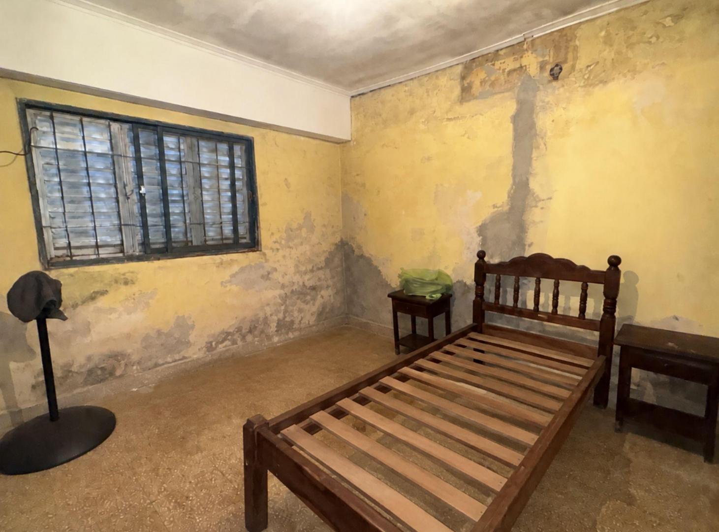 Foto de CASA DOS DORMIS Y COCHERA BARRIO CENTENARIO, imagen 5