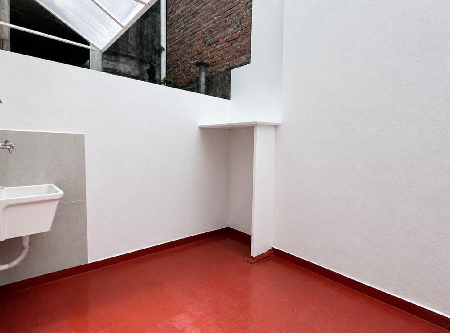 Foto de INTERNO A LA VENTA EN CONSTITUYENTES, imagen 4