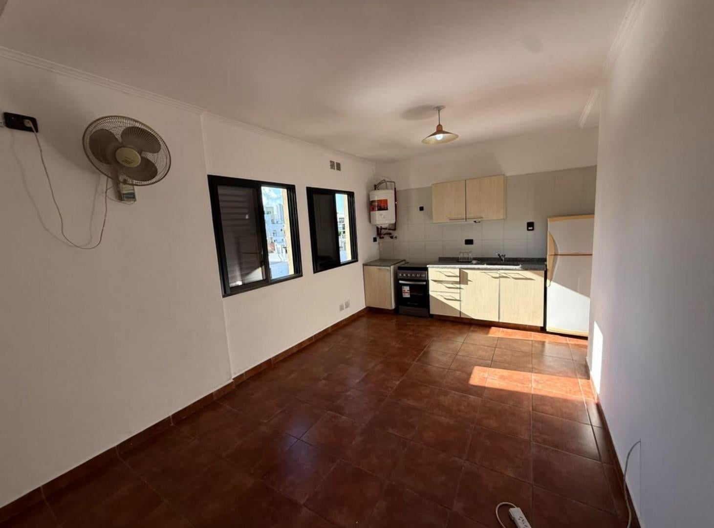 Foto de Depto de 1 dormitorio en alquiler en Canidoti Sur, imagen 1