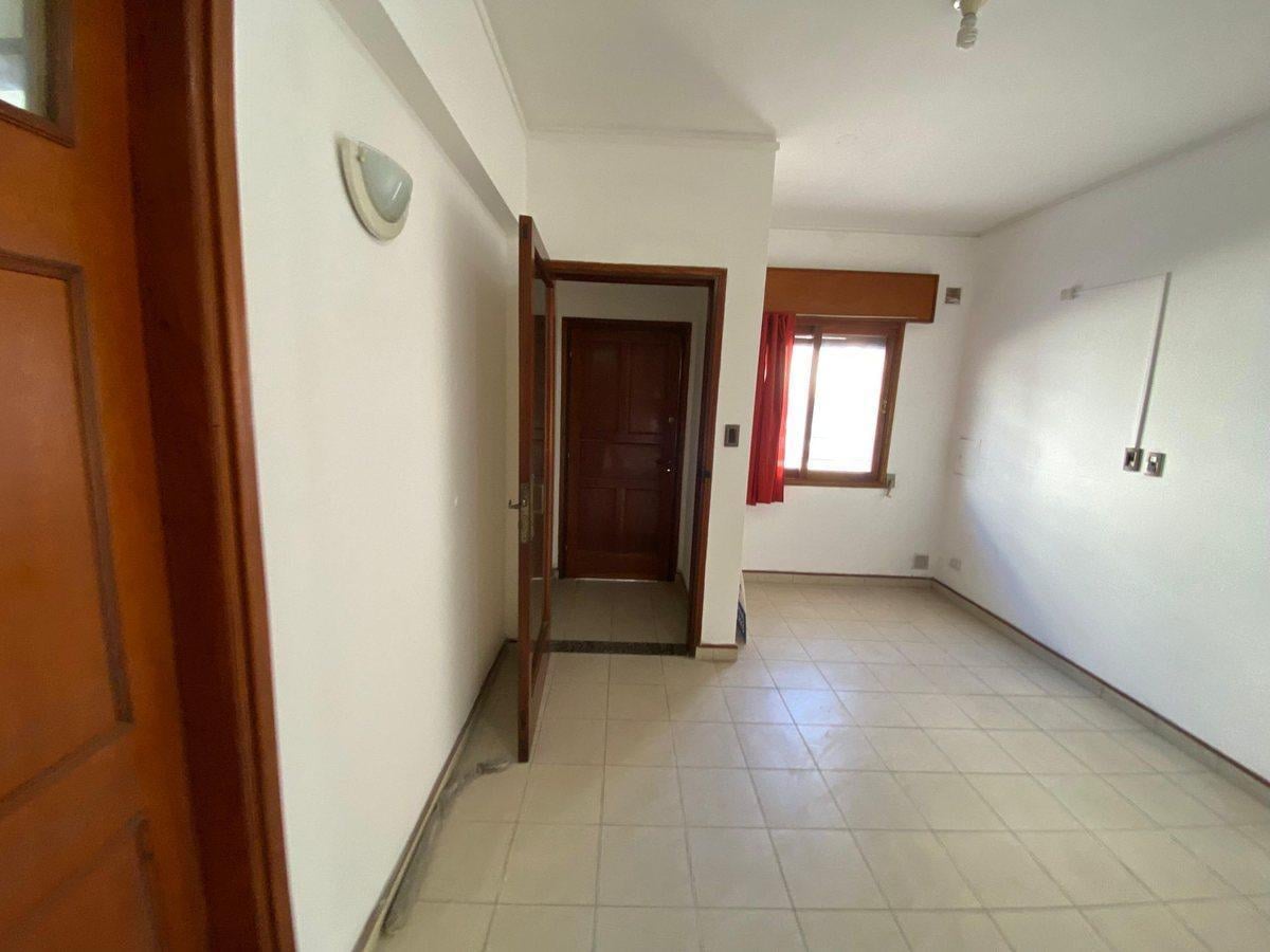 Foto de Depto de 1 dormitorio + escritorio en alquiler, imagen 1