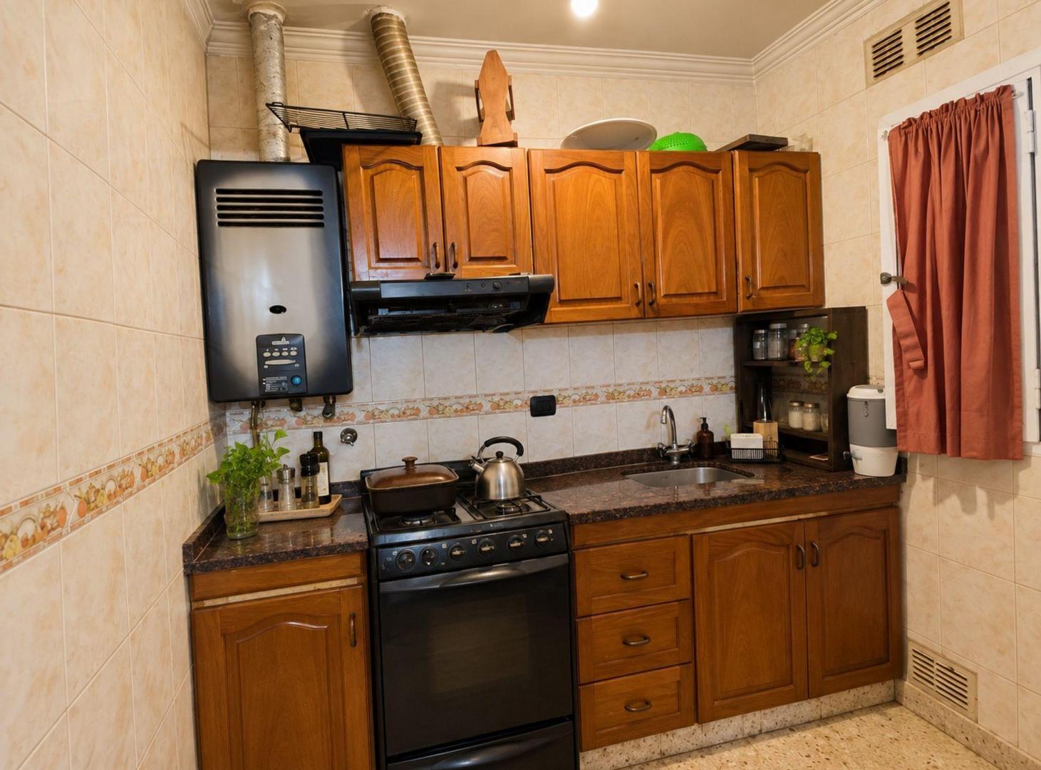 Foto de SE VENDE CASA CON GALPÓN/ESPACIO INDEPENDIENTE, imagen 5