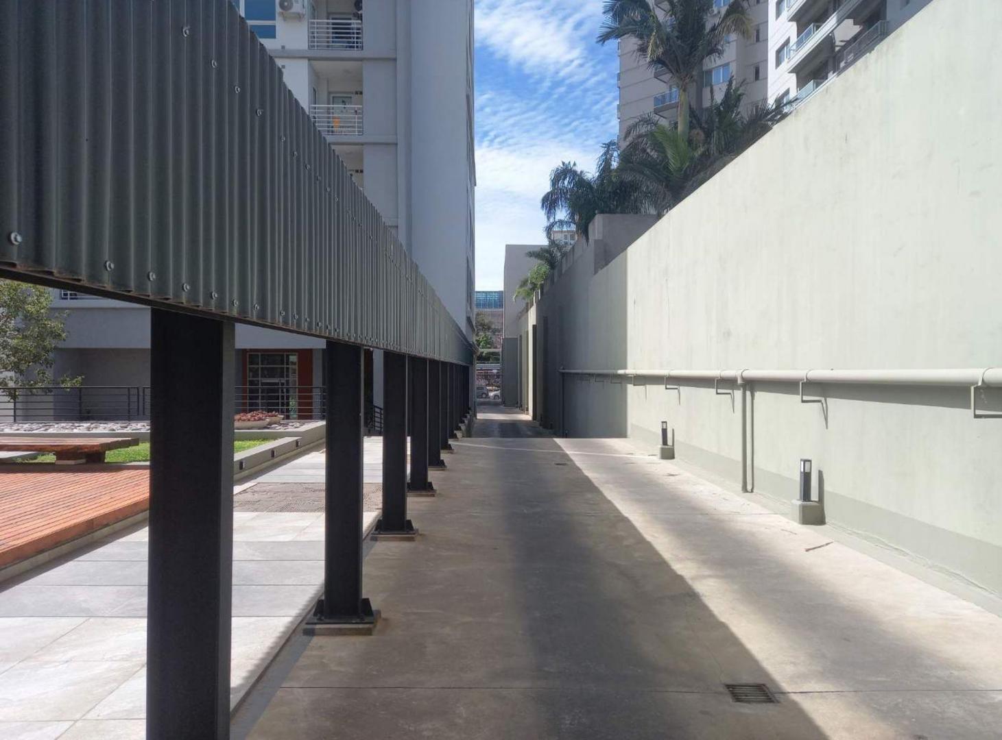 Foto de VENTA DE COCHERA A METROS DE BOULEVARD, EXCELENTE!, imagen 4