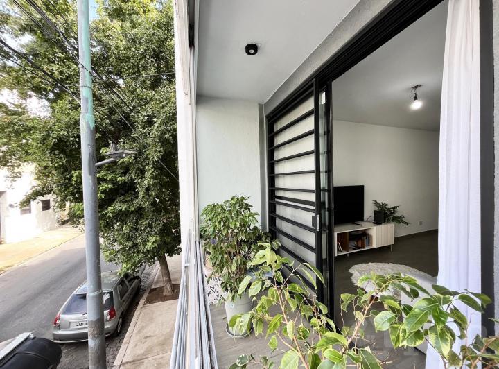 Venta Departamento 4 Ambientes en Flores con Cochera Pileta 3