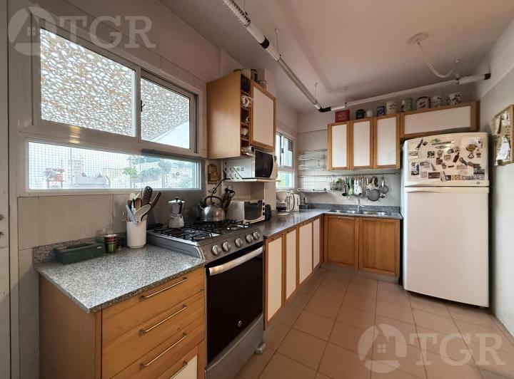 Venta Departamento 4 ambientes+Balcon aterrazado+Luminoso 4