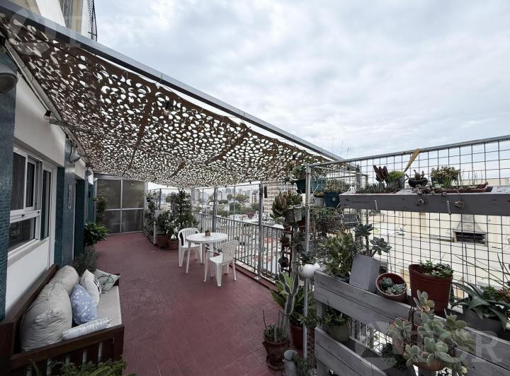 Venta Departamento 4 ambientes+Balcon aterrazado+Luminoso 1