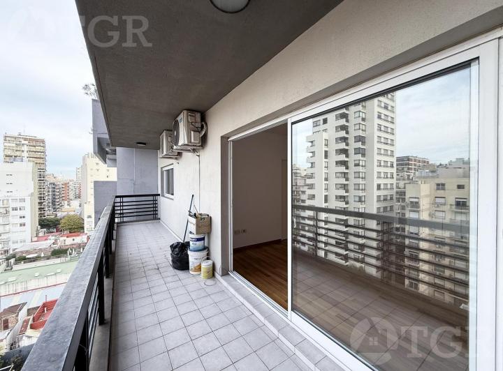 Alquiler Departamento 2 Ambientes con Cochera en Villa Urquiza 3