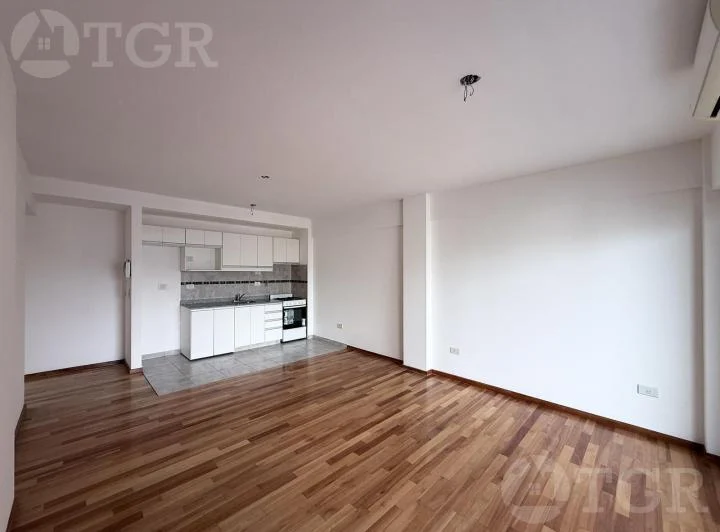 Alquiler Departamento 2 Ambientes con Cochera en Villa Urquiza 2