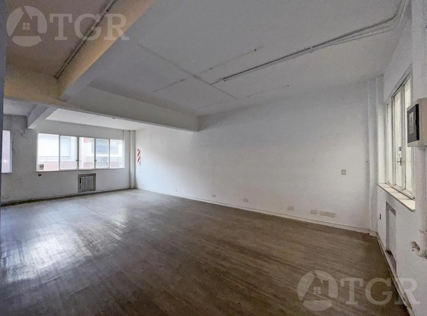 Oficina Comercial  con ubicación privilegiada en  San Nicolás - Capital Federal 4