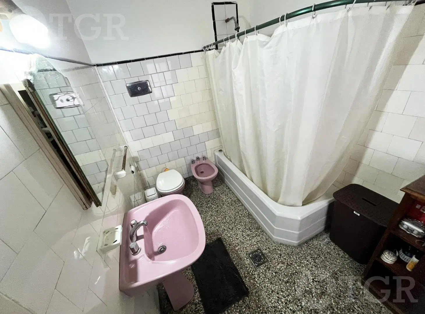 VENTA PH 3 AMBIENTES EN CIUDADELA CON PATIO 8