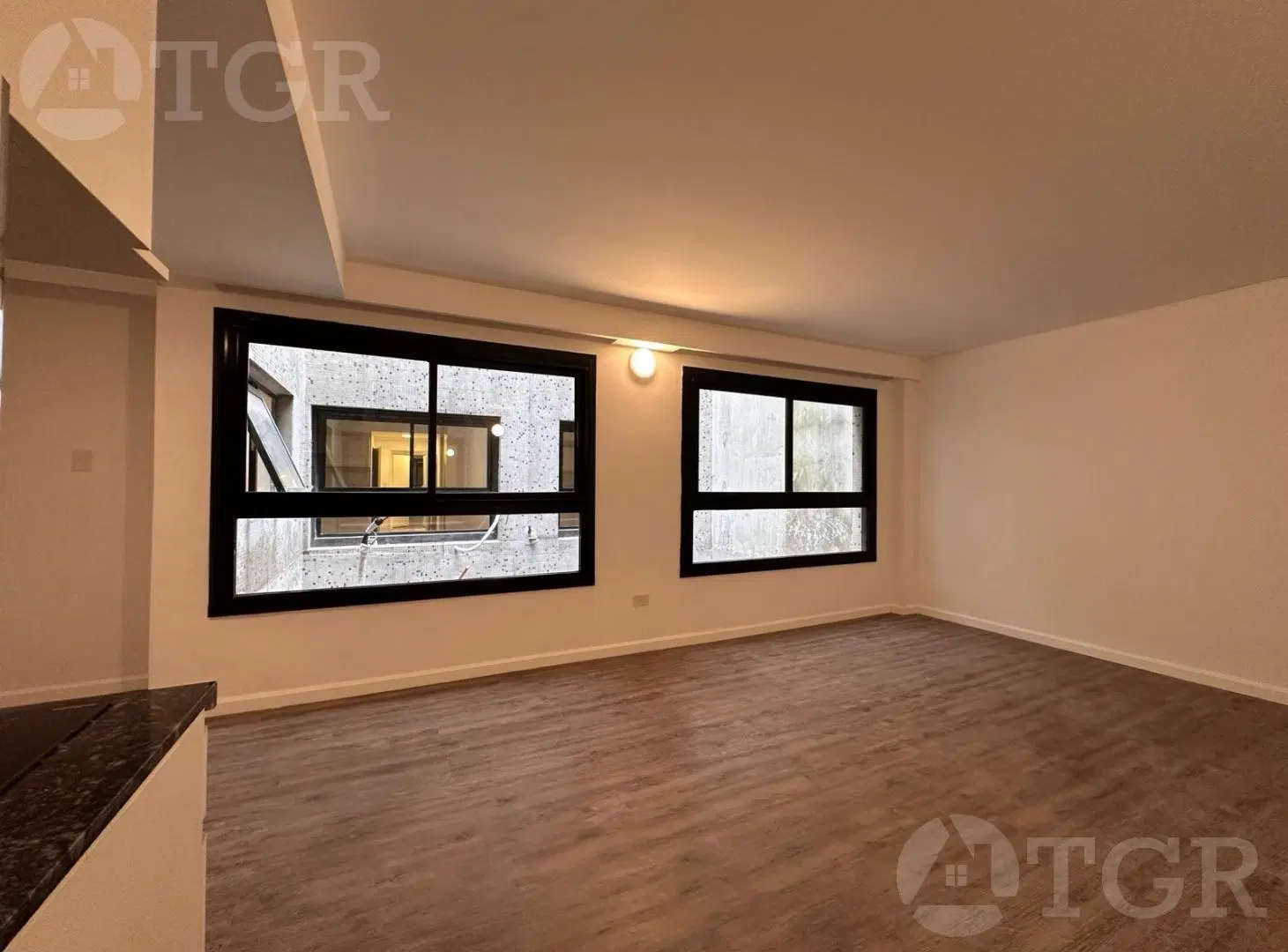 VENTA Monoambiente a estrenar en Monserrat 4