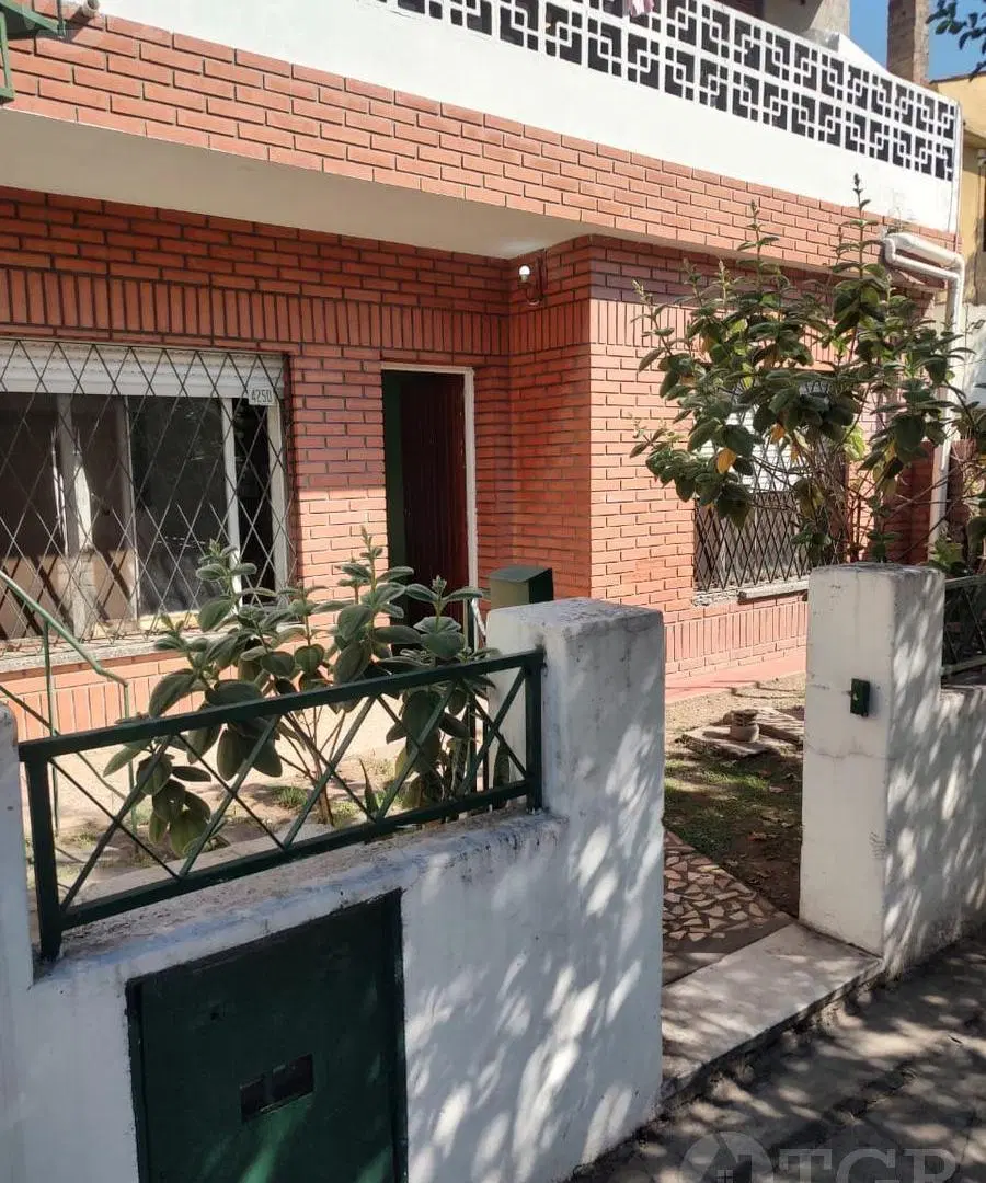 Alquiler PH en  Villa Ballester 4
