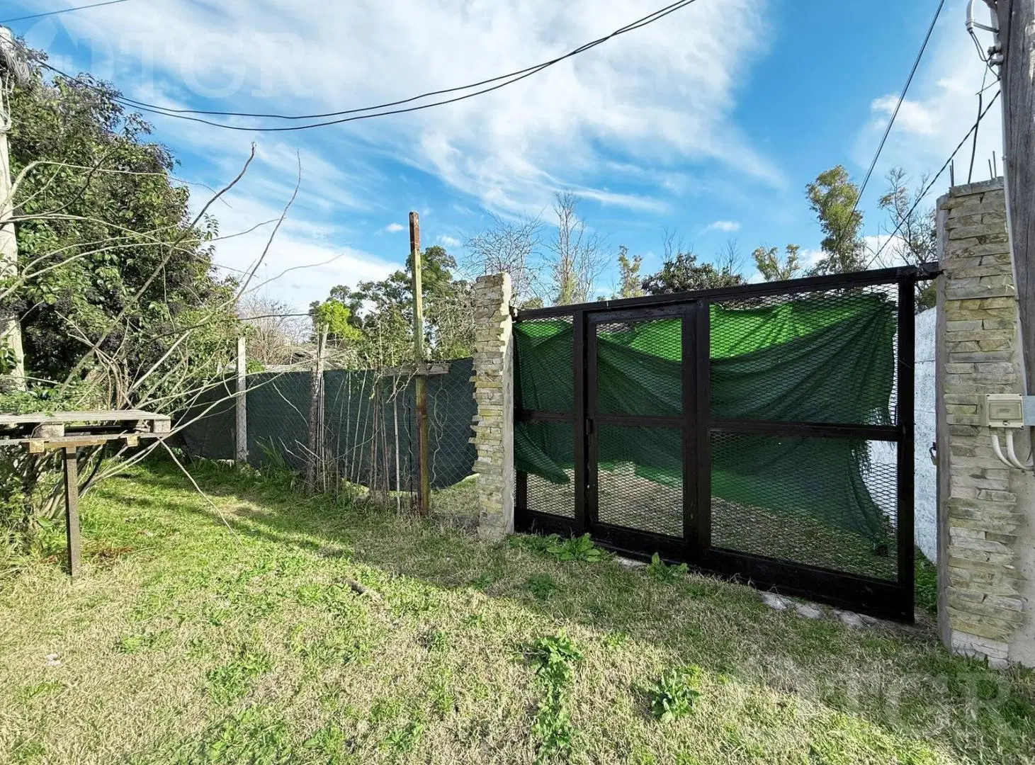 Venta terreno, Quincho con Pileta o quinta, eventos en La Reja 3