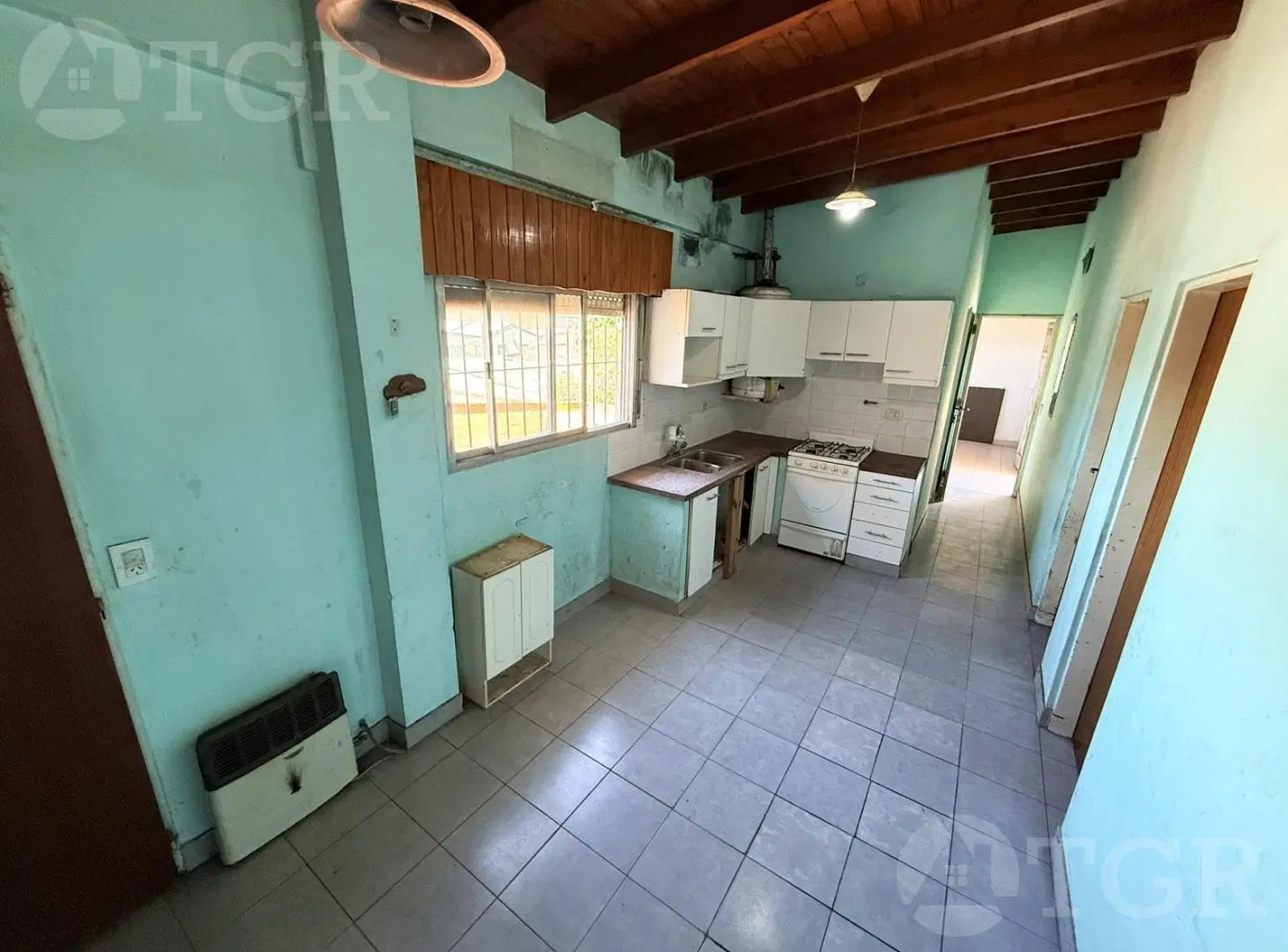 Inmueble Comercial con Vivienda Independiente | 350 m² Cubiertos | Benavídez 2