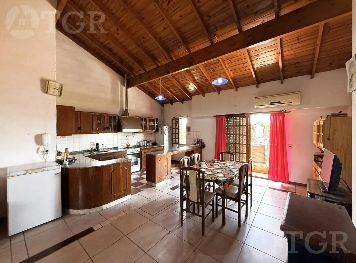 Venta PH en Pablo Podesta 170m2 totales Apto Credito Hipotecario 2
