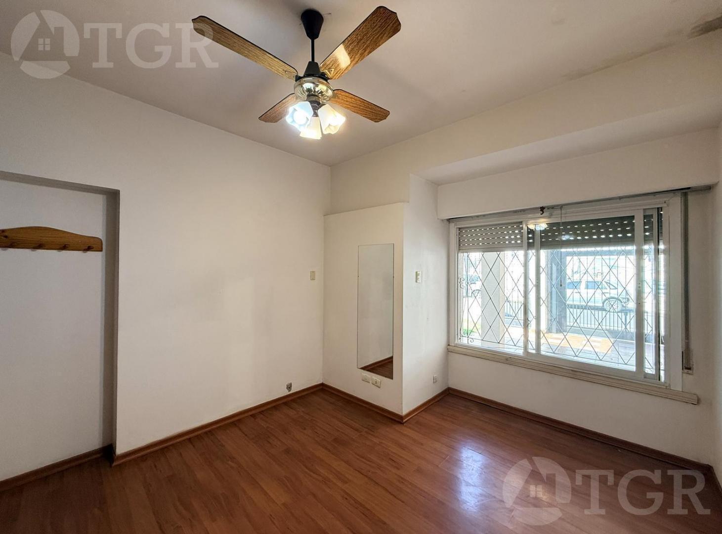 Foto de Venta de 2 Casas en Blok, Ramos Mejia, imagen 2