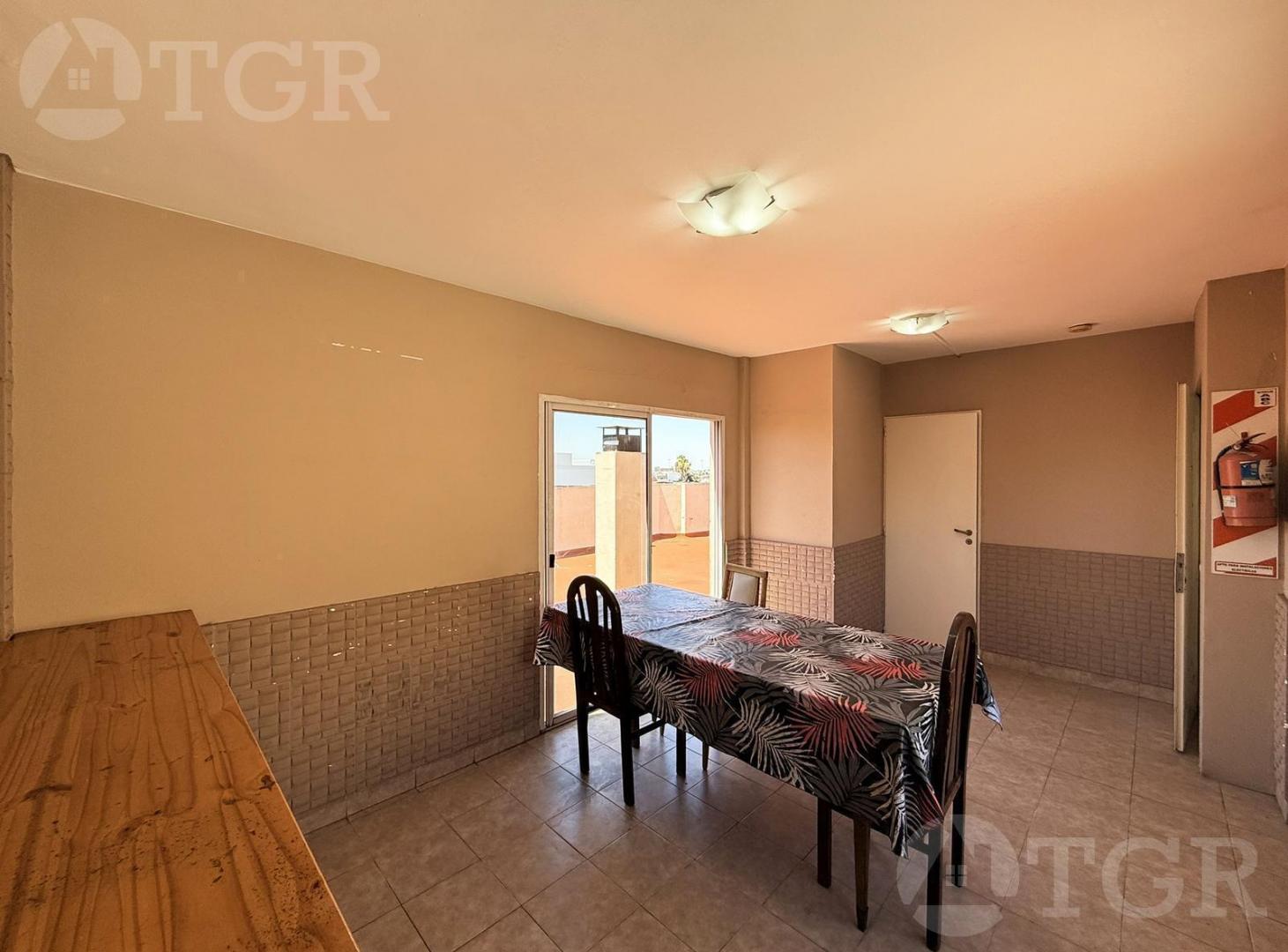 Departamento en venta 2 Ambientes en PB con Gran Patio - San Justo