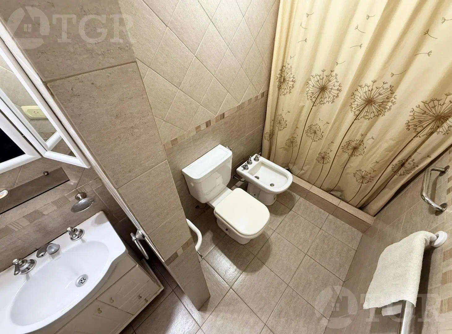 Departamento en venta 2 Ambientes en PB con Gran Patio - San Justo 2