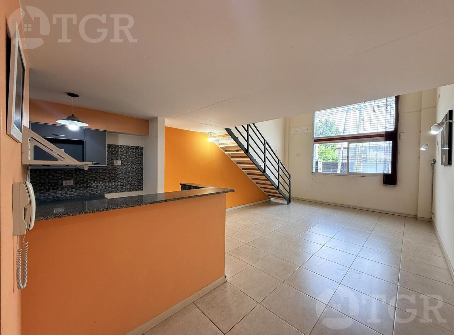 Departamento 2 1/2 ambientes tipo loft Lanús Oeste - Cochera Opcional