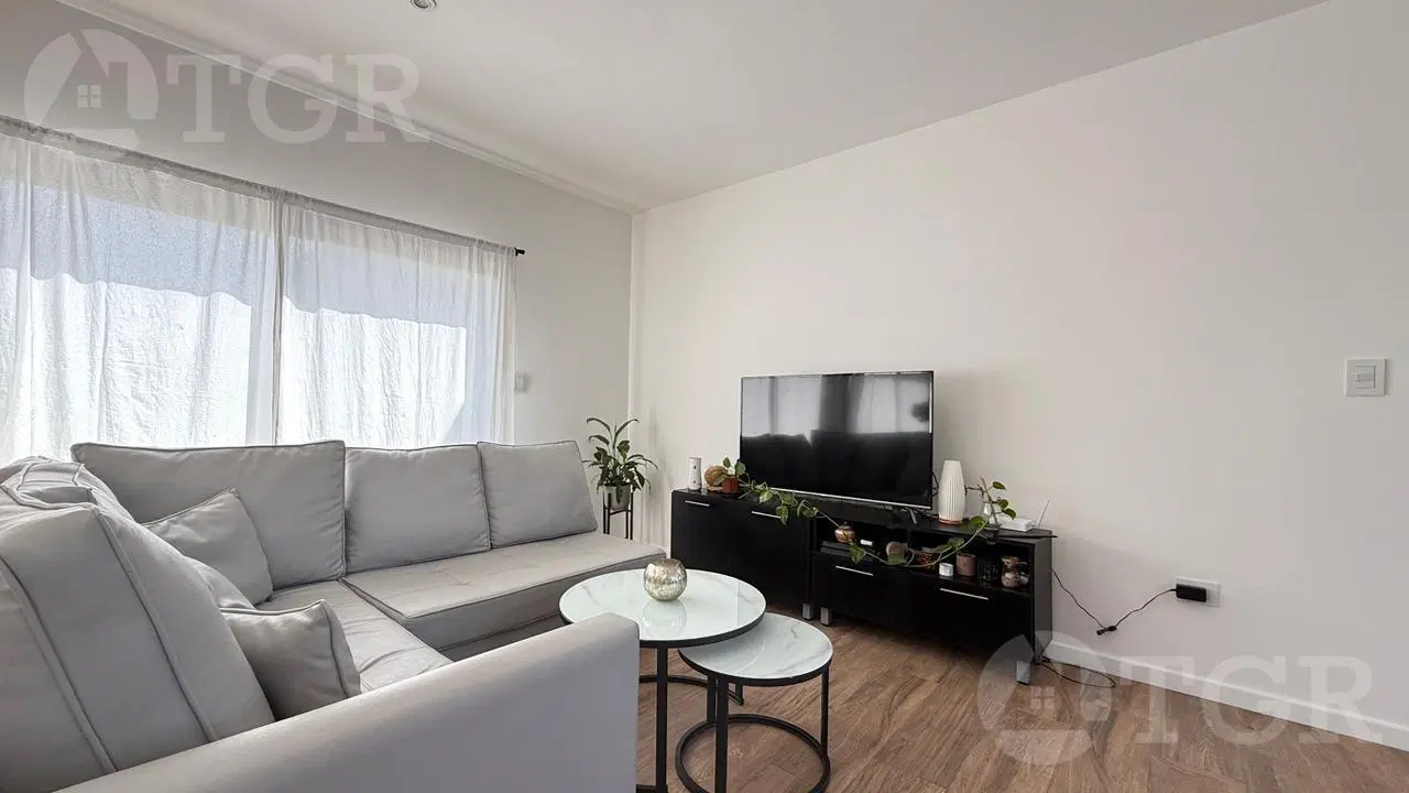 Casa en venta de 4 Ambientes en barrio privado San Sebastián. 4