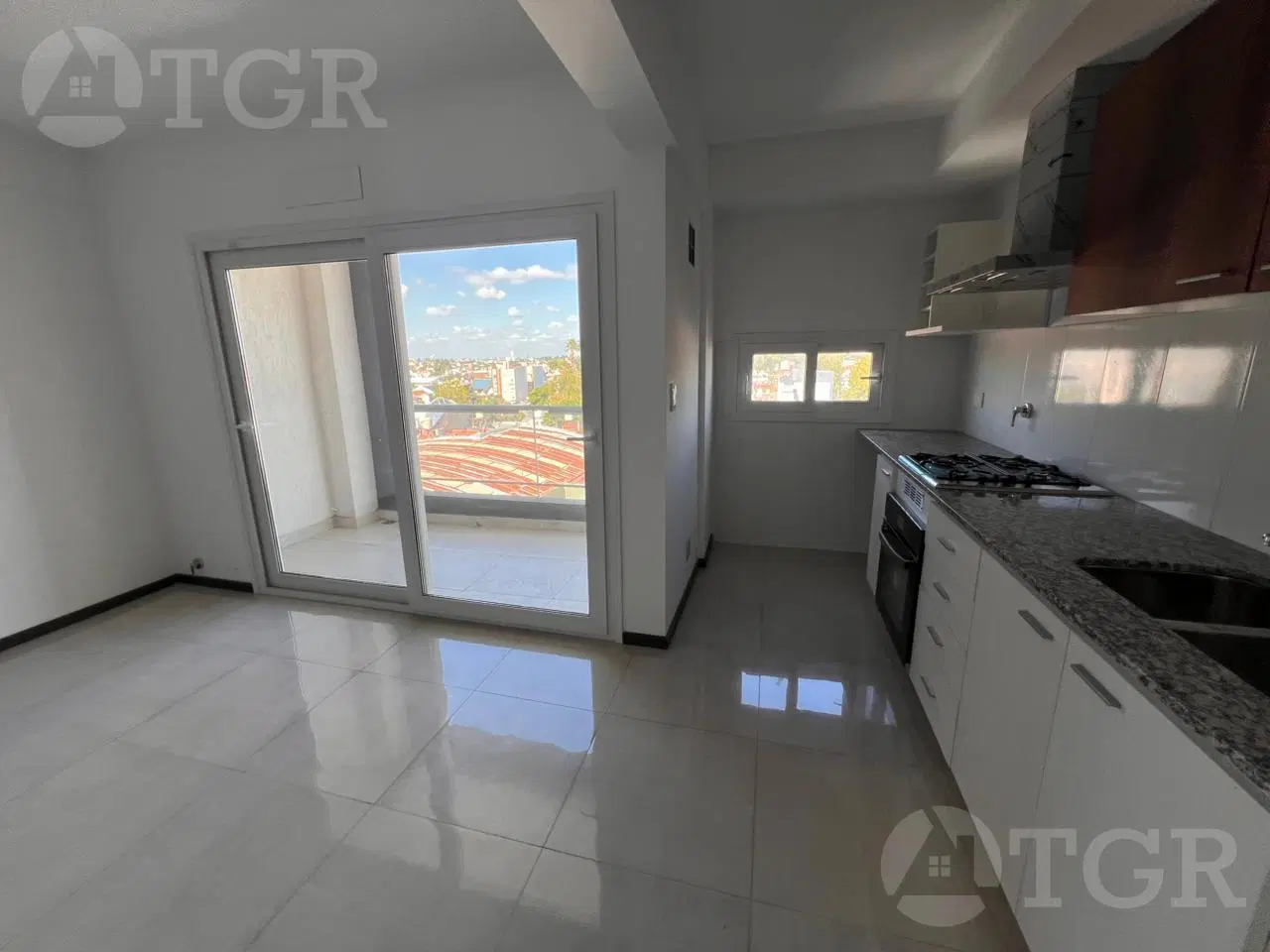 DEPARTAMENTO 2 AMBIENTES A ESTRENAR EN HAEDO – AV. RIVADAVIA 3