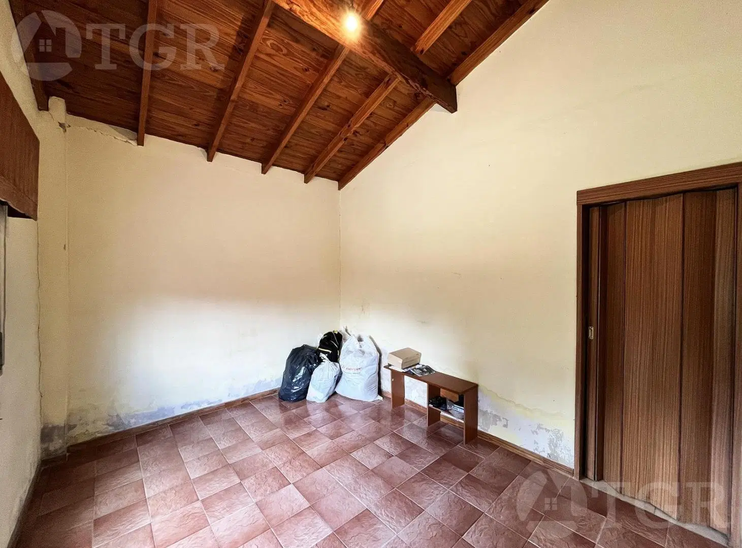 Casa en venta 3 ambientes - terraza - sobre lote propio 10x40 5