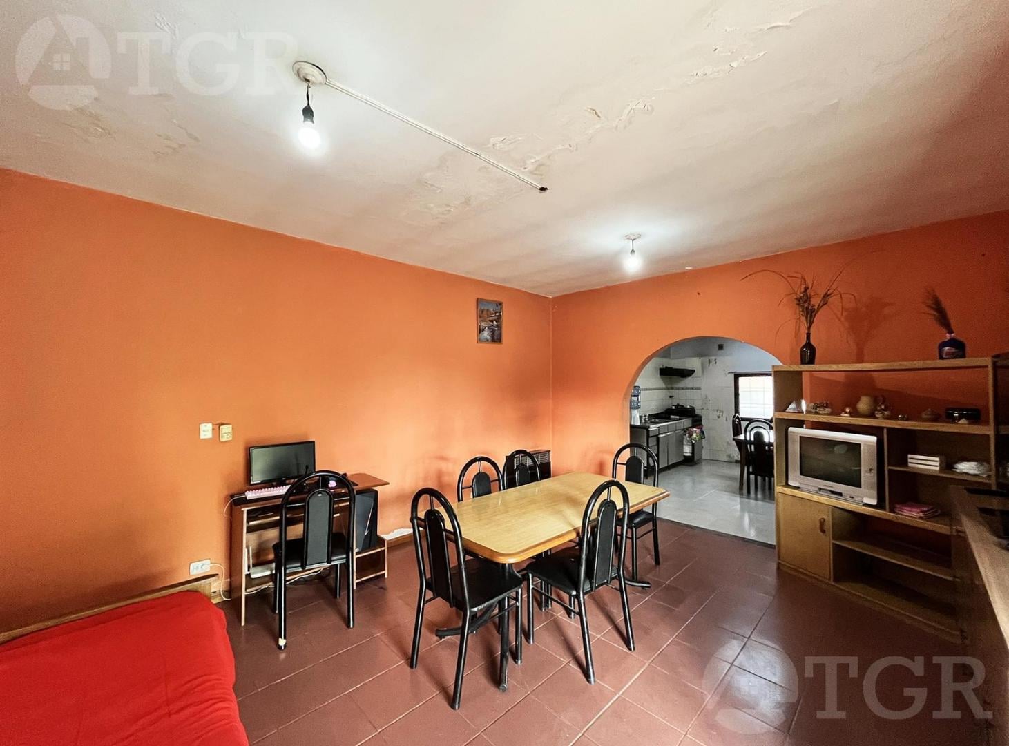 Casa en venta 3 ambientes - terraza - sobre lote propio 10x40