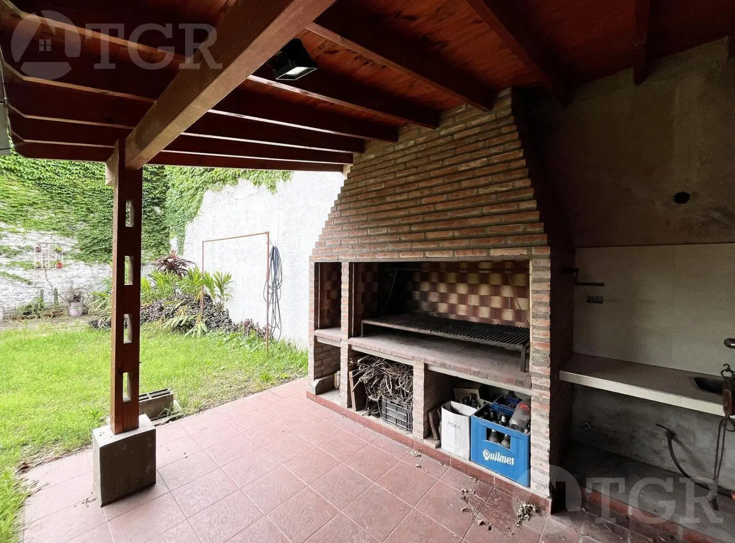 Venta casa de 6 ambientes en Villa Bosch 3