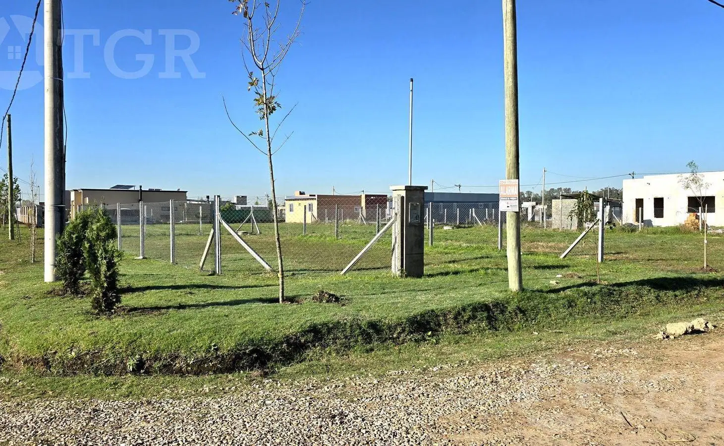 Lote en venta en barrio Estilo Campo Canning 5