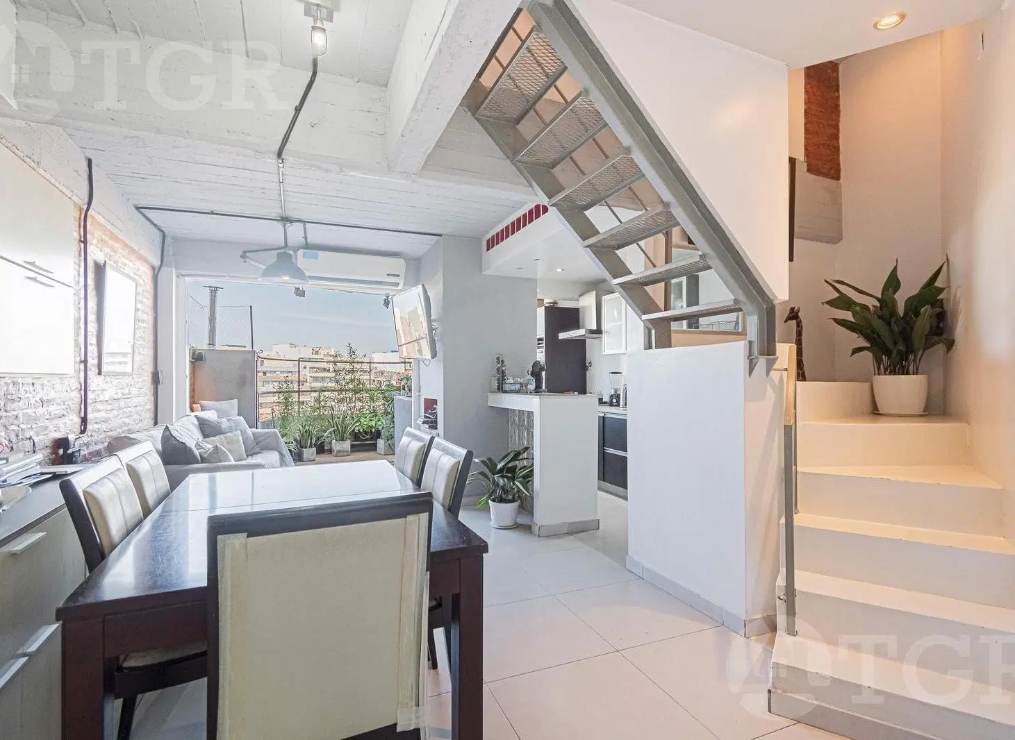 VENTA DTO. TIPO PENTHOUSE, COCHERA Y AMENITIES PREMIUM, PALERMO 4