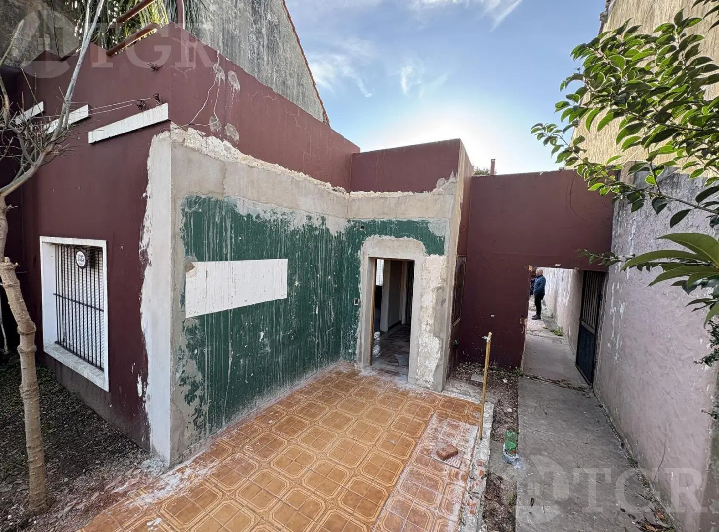 Terreno en venta sobre ezpeleta 1300 - Martinez 5
