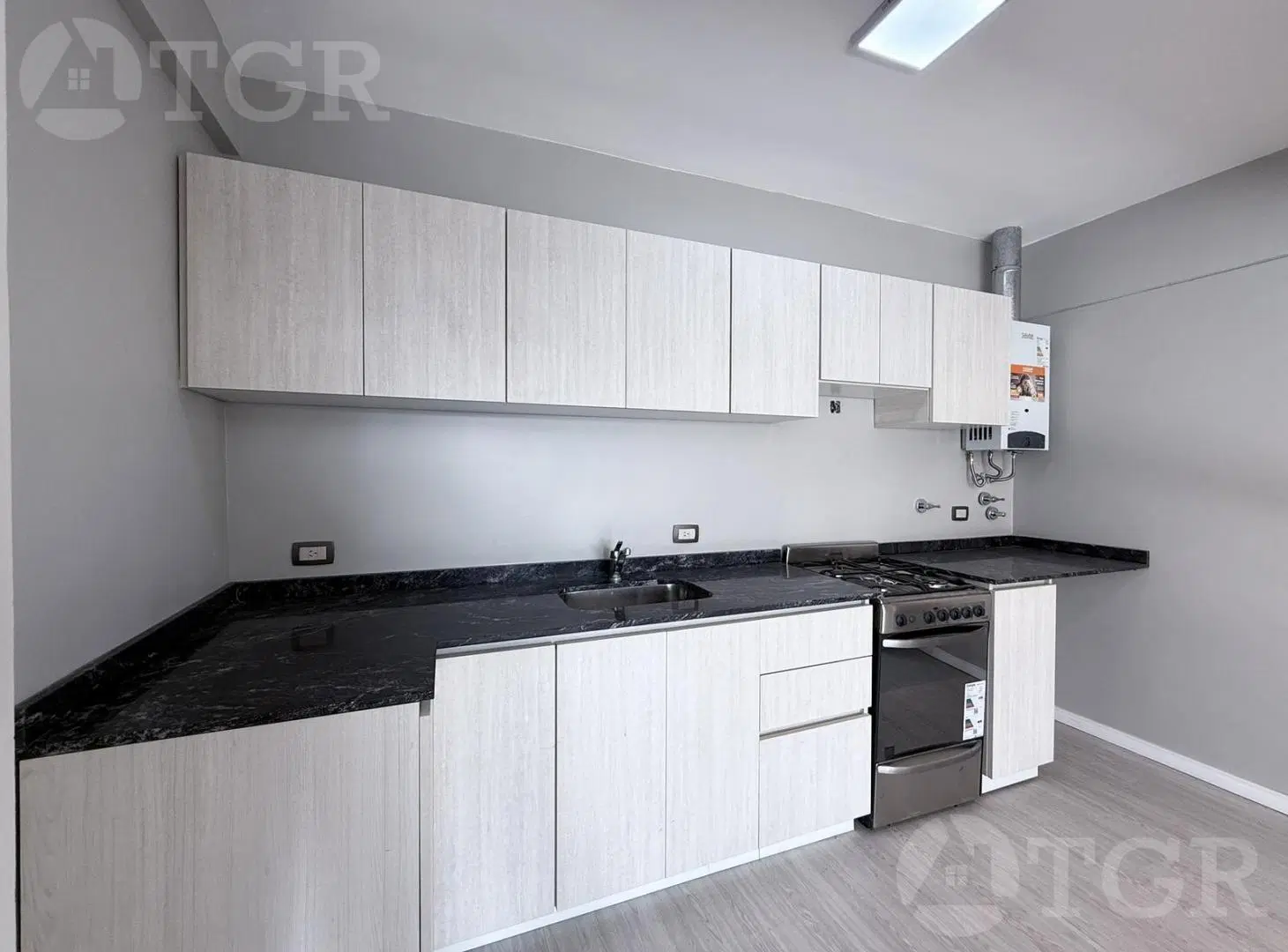 VENTA PH 3 AMBIENTES EN LANÚS!!! "TOTALMENTE RECICLADO A NUEVO " 4