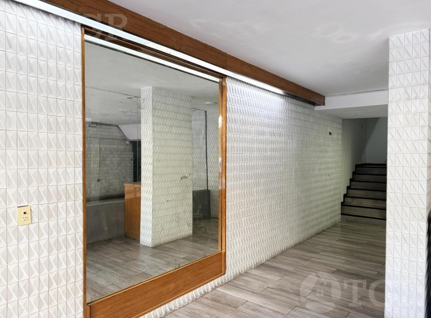 Venta Precioso monoambiente, muy luminoso, en Balvanera