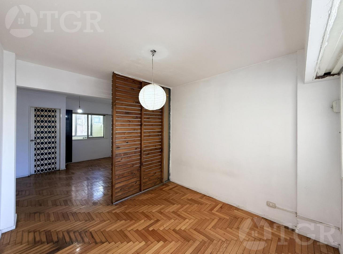Venta Precioso monoambiente, muy luminoso, en Balvanera