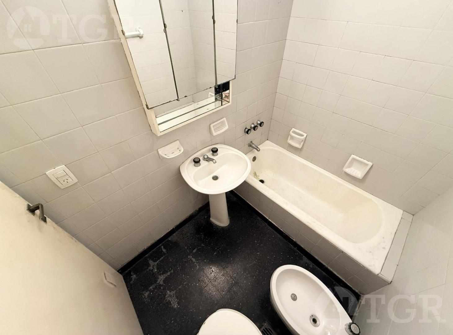 Foto de Venta Precioso monoambiente, muy luminoso, en Balvanera, imagen 3