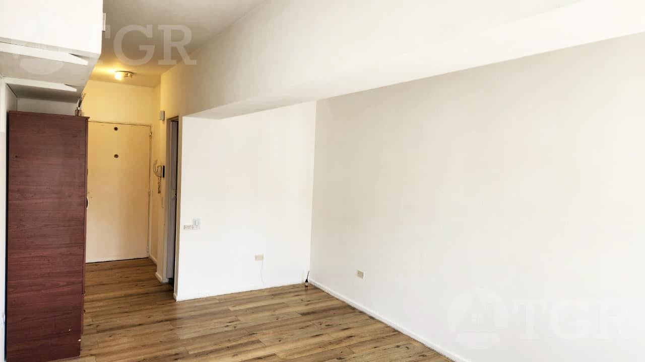 Venta Departamento Monoambiente en Balvanera