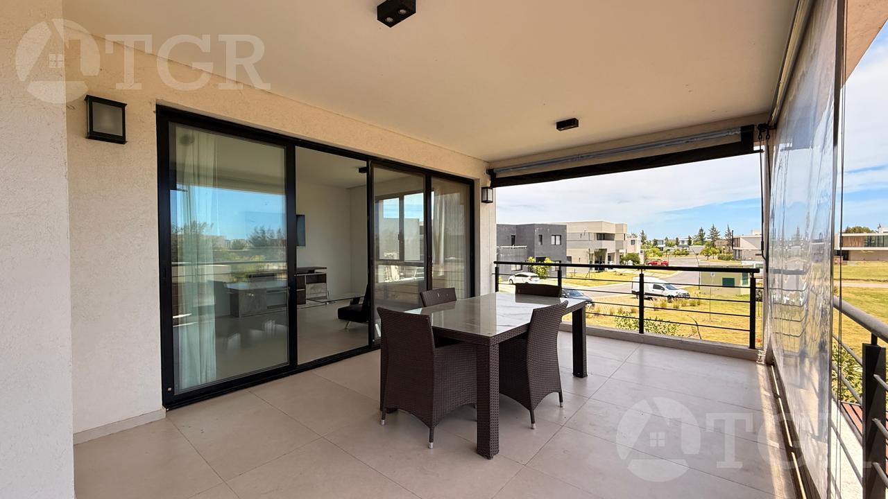 Venta departamento en barrio Cerrado Canal Náutico en Tigre