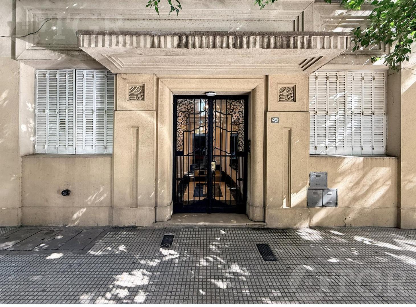 Recoleta | 3 Ambientes   Dependencia a 2 cuadras de Parque Las Heras | Excelente ubicación