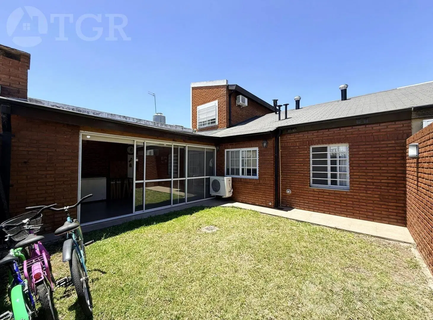 Casa en venta de 4 ambientes en Altos de Podestá 3