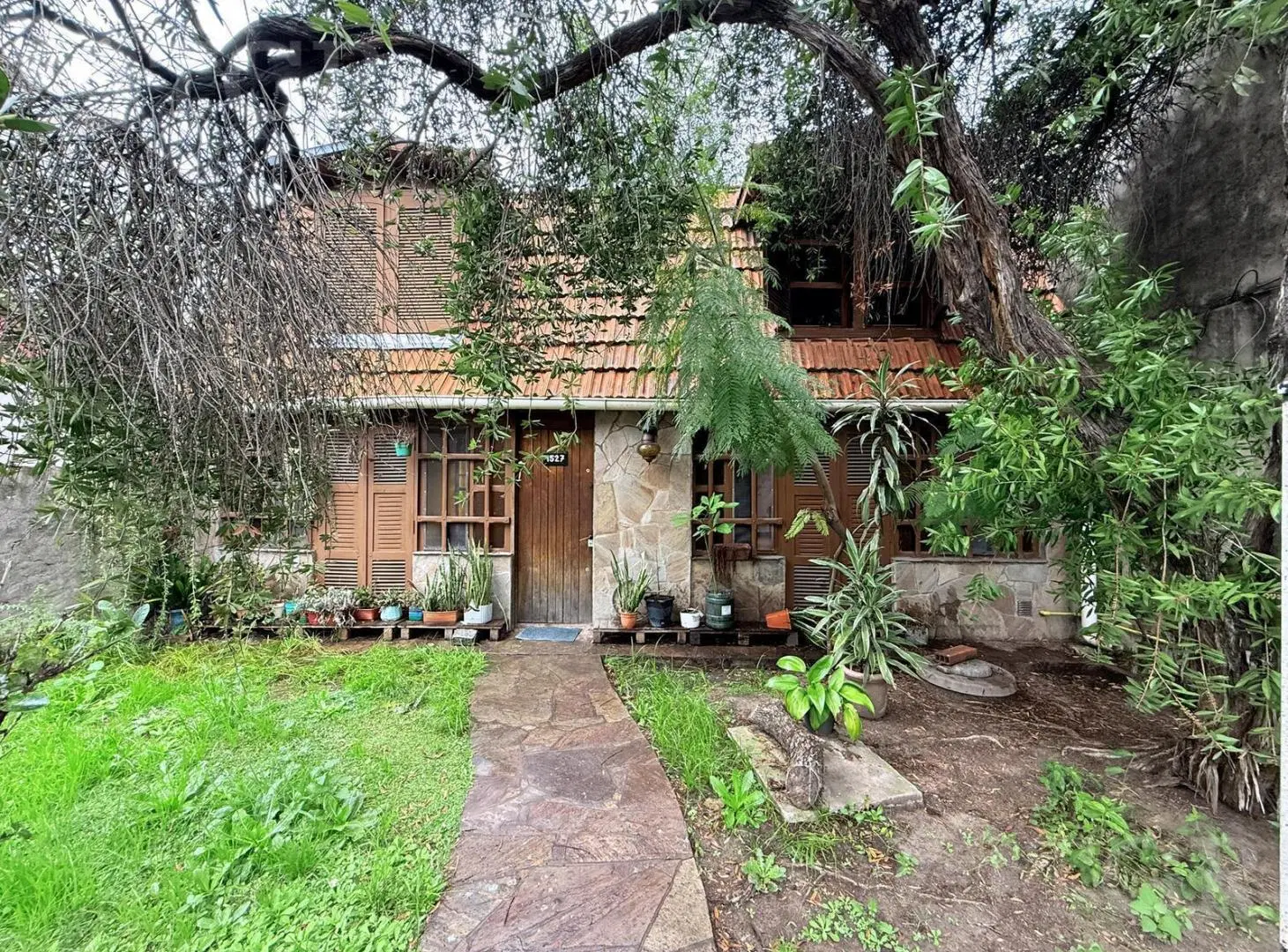Casa 3 ambientes en Gerli 1