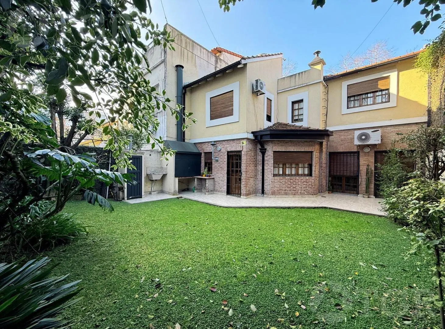 Venta Casa 5 ambientes en 2 plantas en VILLA DEVOTO 2