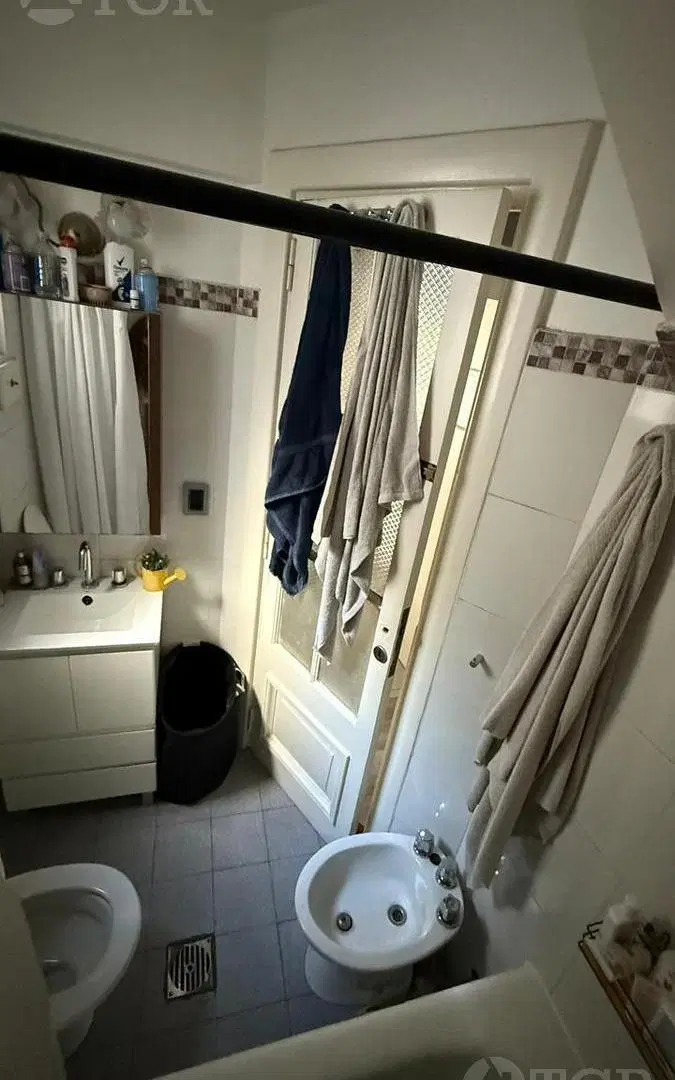 Venta PH 3 ambientes en Planta Alta con Entrada Independiente y Quincho en Florida 5