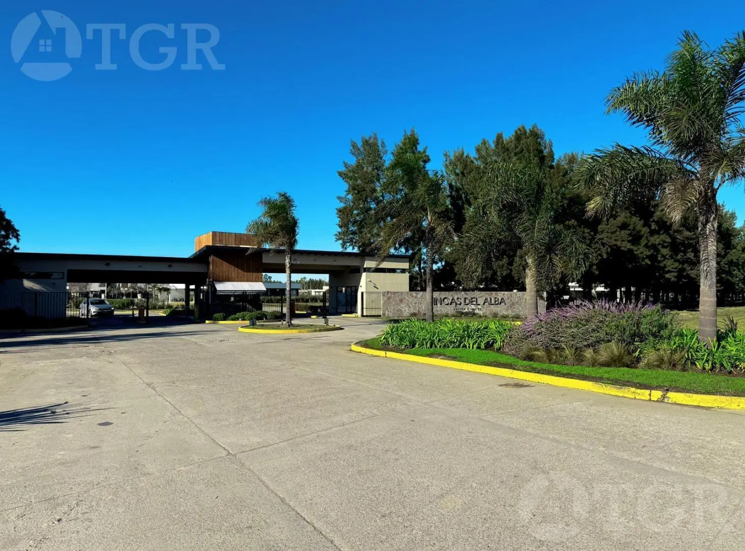 Gran Lote de 1.300 m² en Venta | Fincas del Alba 8