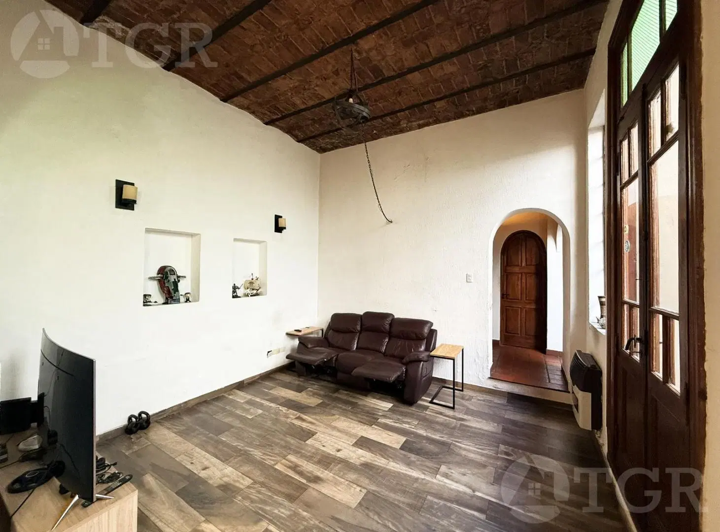 VENTA PH 4 AMBIENTES CON PATIO Y TERRAZA EN VILLA DEL PARQUE 2