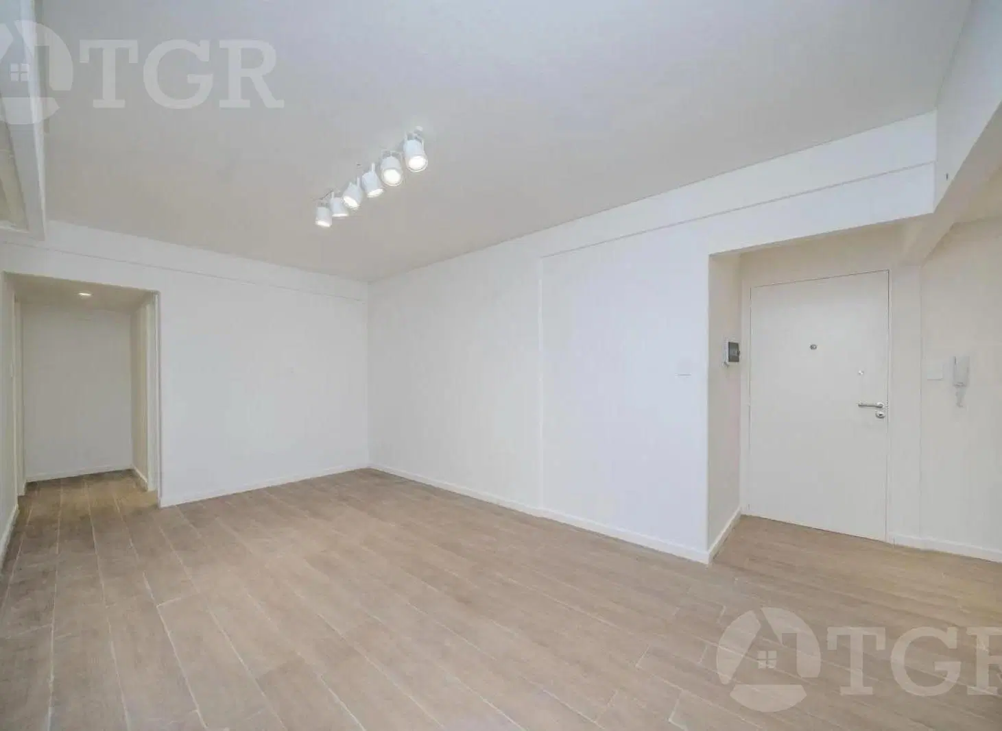 Departamento reciclado de 2 amb en Villa Devoto 8