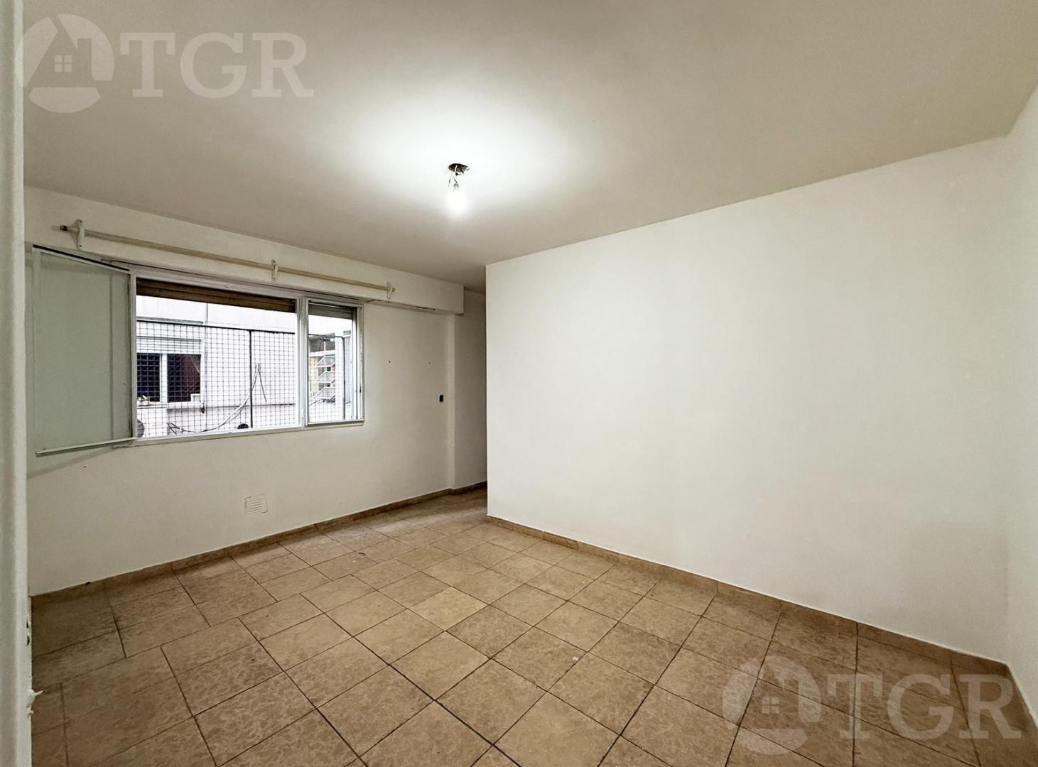 Foto de Alquiler Departamento 3 Ambientes Luminoso, 53 m², Excelente ubicación, imagen 2