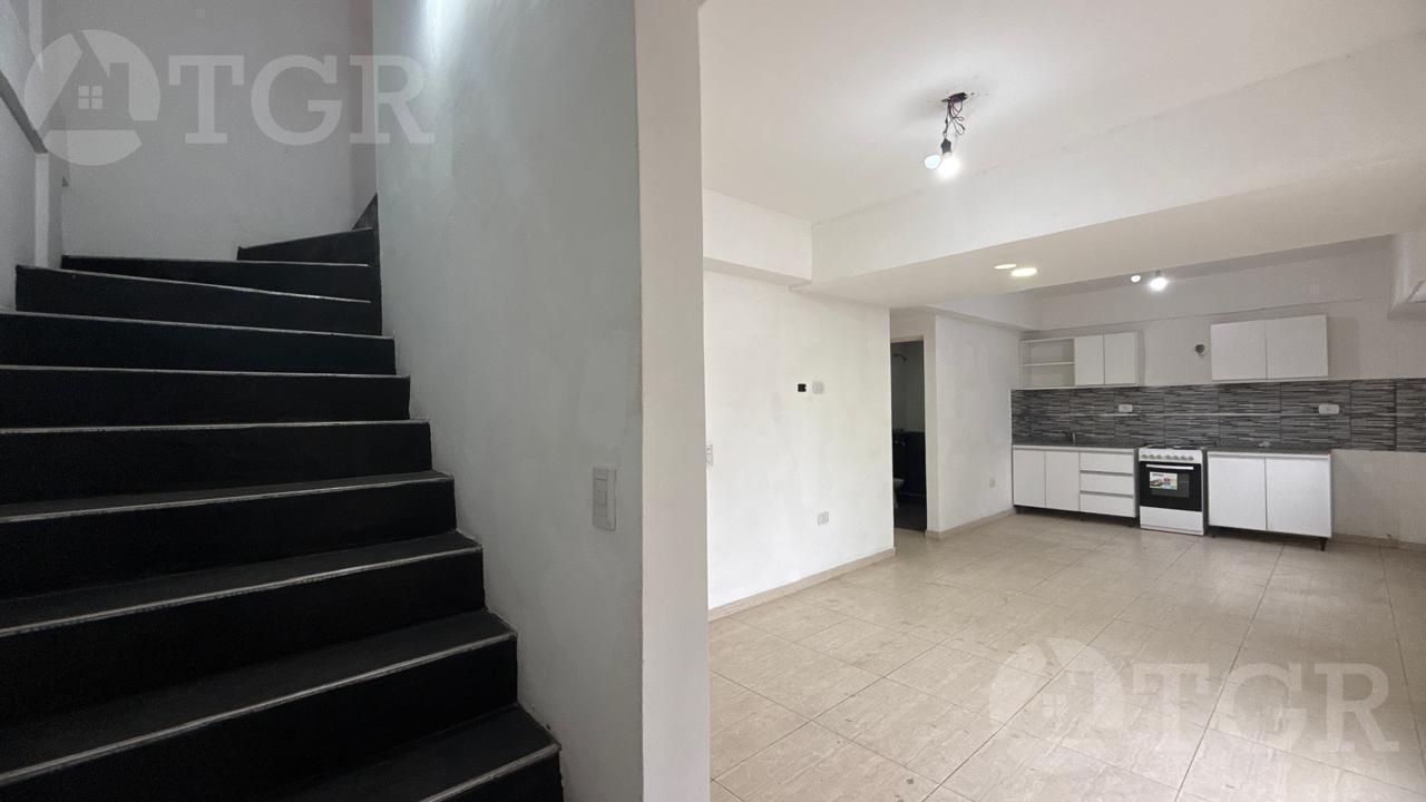 Foto de PH en Santos Lugares, imagen 4