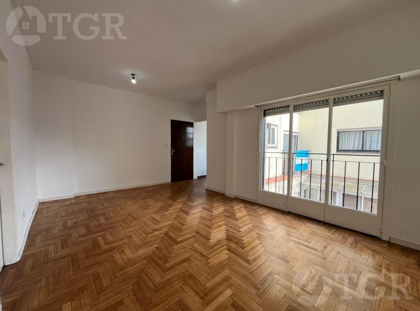 Foto de Venta Departamento monoambiente en Monserrat, imagen 1